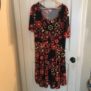 LuLaRoe Nicole 2xl